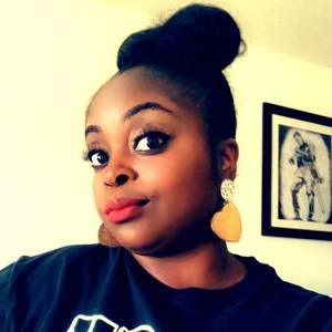 Meet your Posher, Latasha